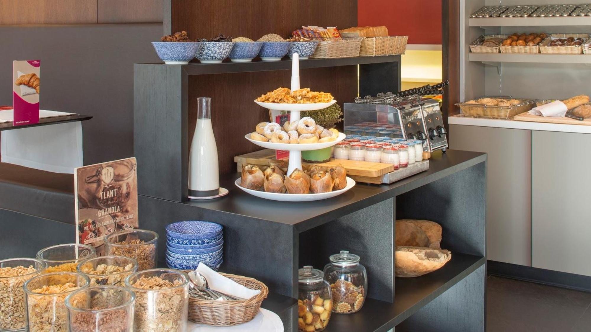 Crowne Plaza Hotel Brugge By Ihg Exteriör bild