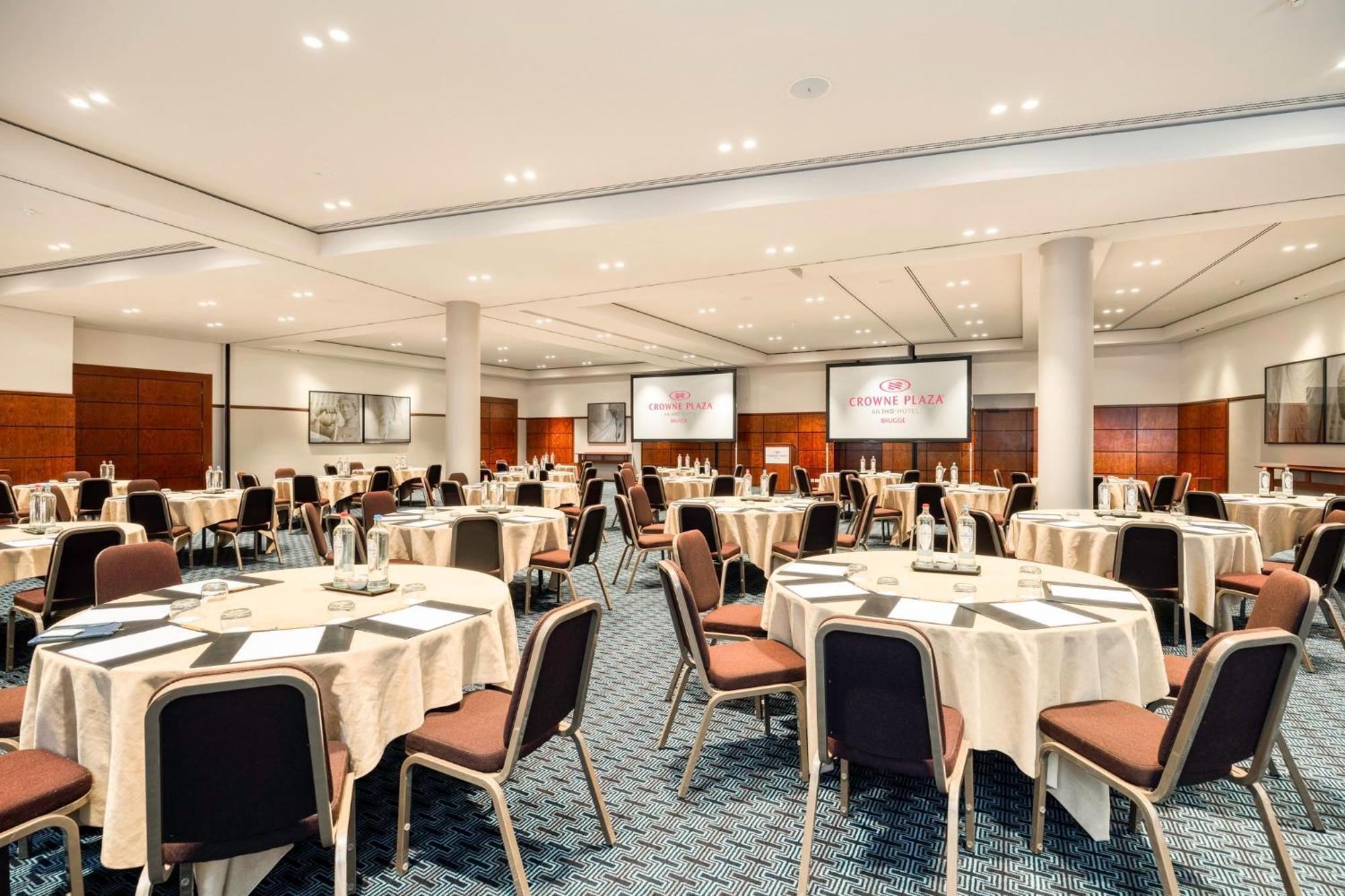 Crowne Plaza Hotel Brugge By Ihg Exteriör bild